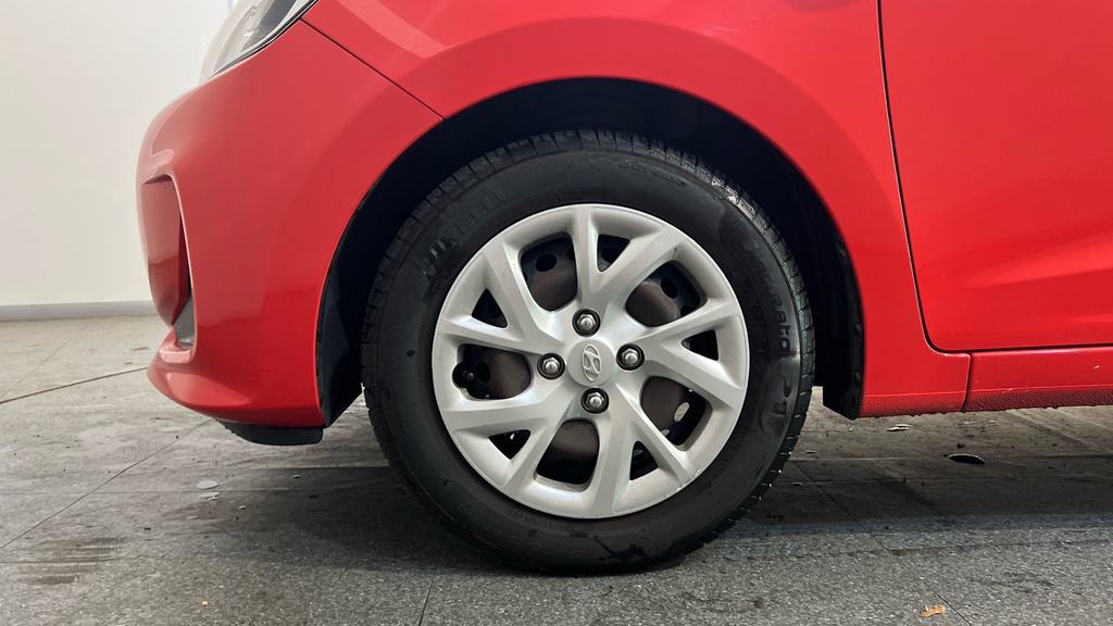 Hyundai I10 Se Red #26