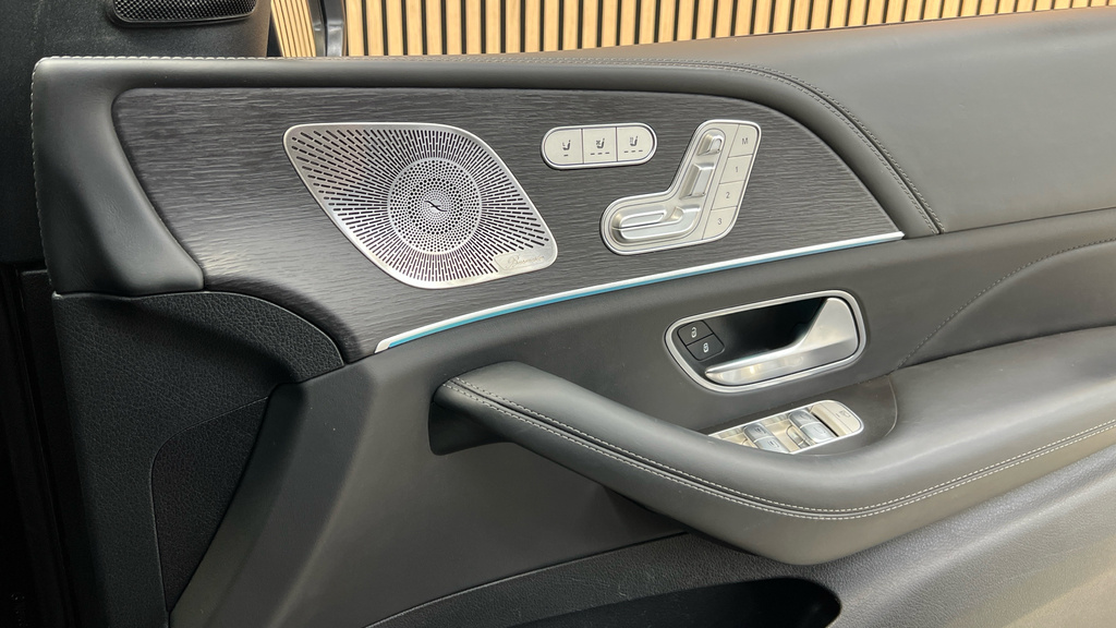 Mercedes-Benz GLS Class Gls 400 D 4Matic Blue #37