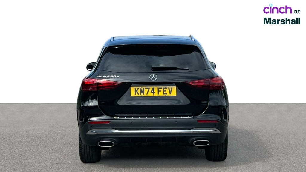 Mercedes-Benz GLA Class Gla 200 Amg Line Executive Black #4