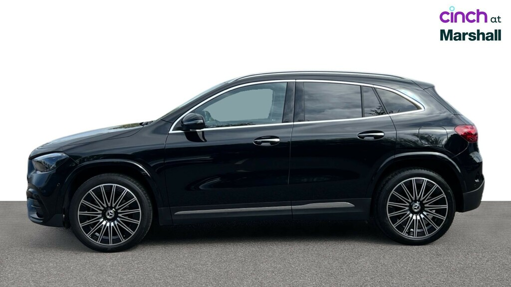 Mercedes-Benz GLA Class Gla 200 Amg Line Executive Black #6