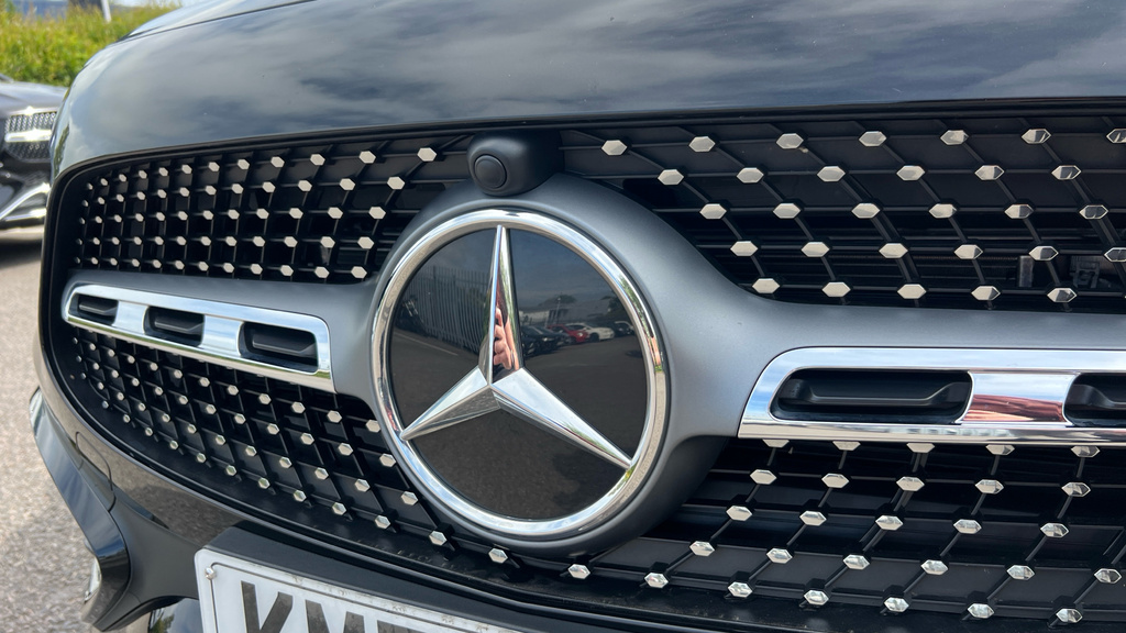 Mercedes-Benz GLA Class Gla 200 Amg Line Executive Black #36