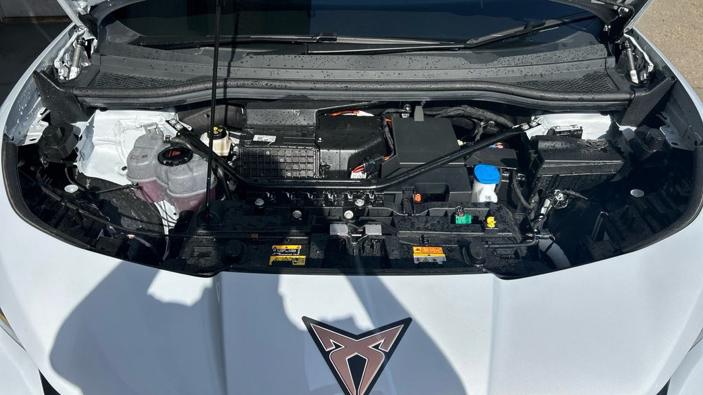 Cupra Tavascan 210Kw V2 77Kwh Blue #31