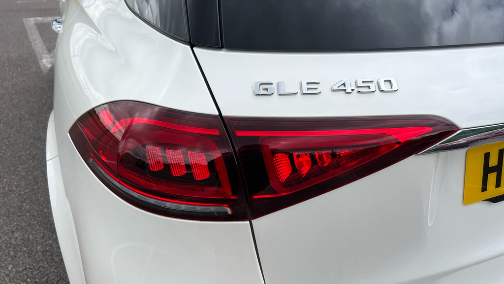 Mercedes-Benz GLE Class Amg Line Black #32