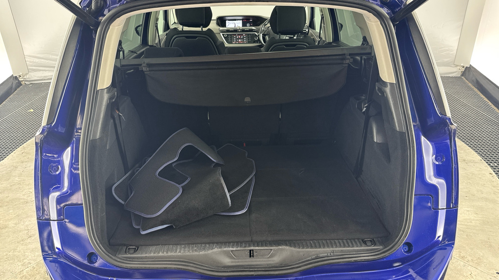 Citroen Grand C4 SpaceTourer Puretech Touch Edition Red #15