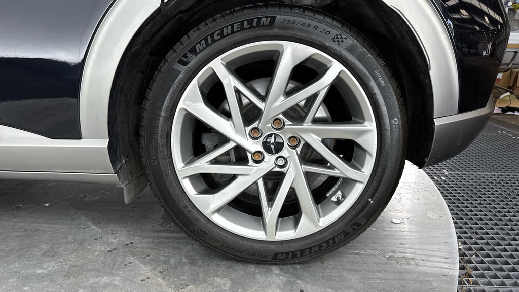 Genesis GV60 77.4Kwh Premium Suv 229 Ps, Fu White #20
