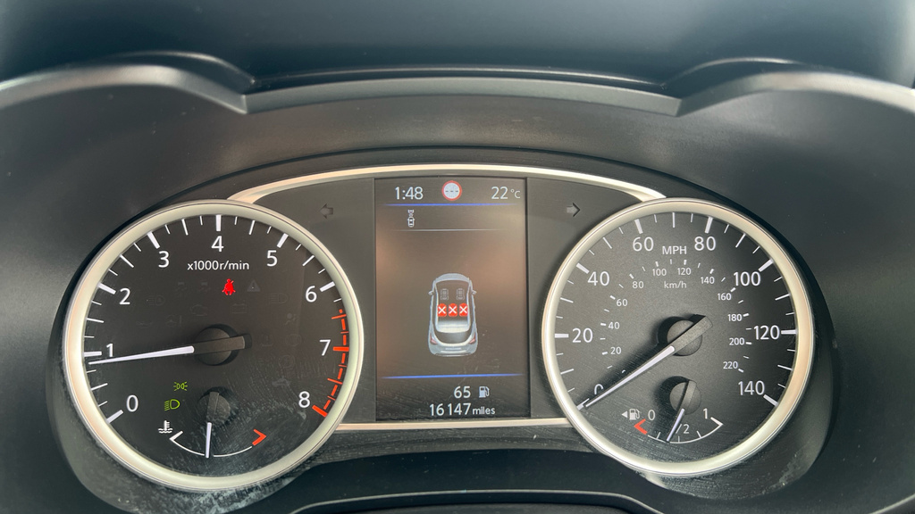 Nissan Micra Tekna Ig-t Silver #13