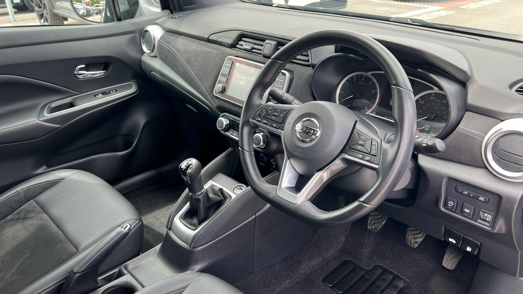 Nissan Micra Tekna Ig-t Silver #9