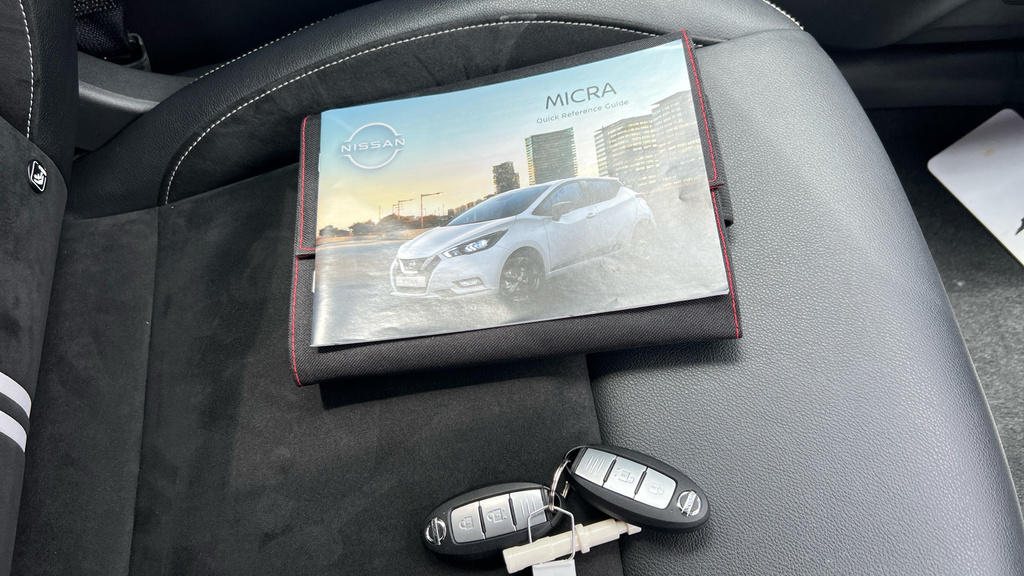 Nissan Micra Tekna Ig-t Silver #22