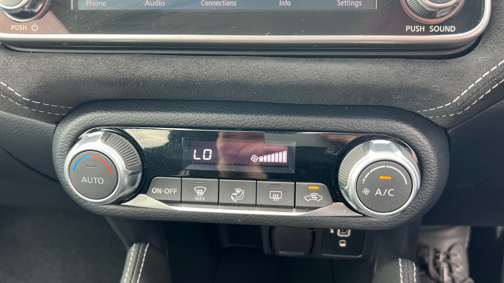 Nissan Micra Tekna Ig-t Silver #37
