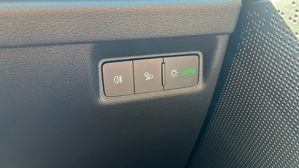 Skoda ENYAQ Edition Silver #34
