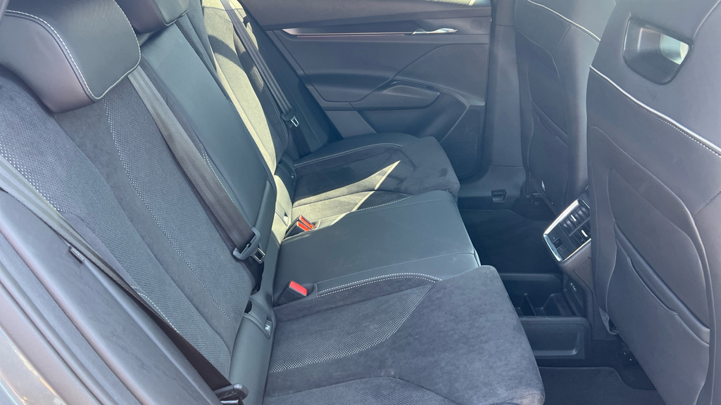 Skoda ENYAQ Edition Silver #14