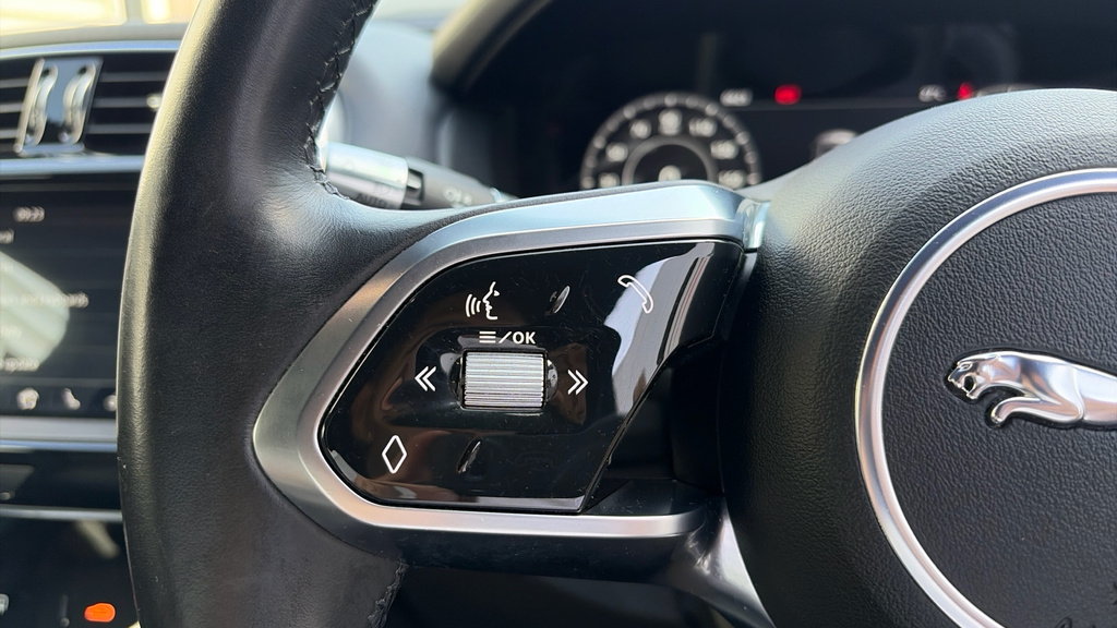 Jaguar XE 2.0 R-sport 198 Bhp Red #30