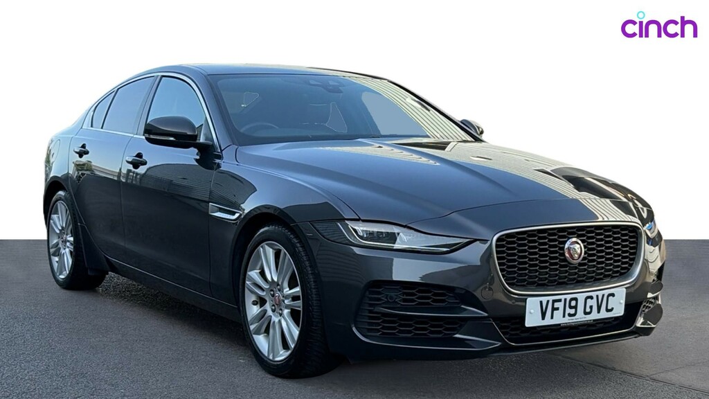 Jaguar XE 2.0 R-sport 198 Bhp Red #2