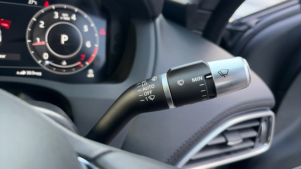 Jaguar XE 2.0 R-sport 198 Bhp Red #31