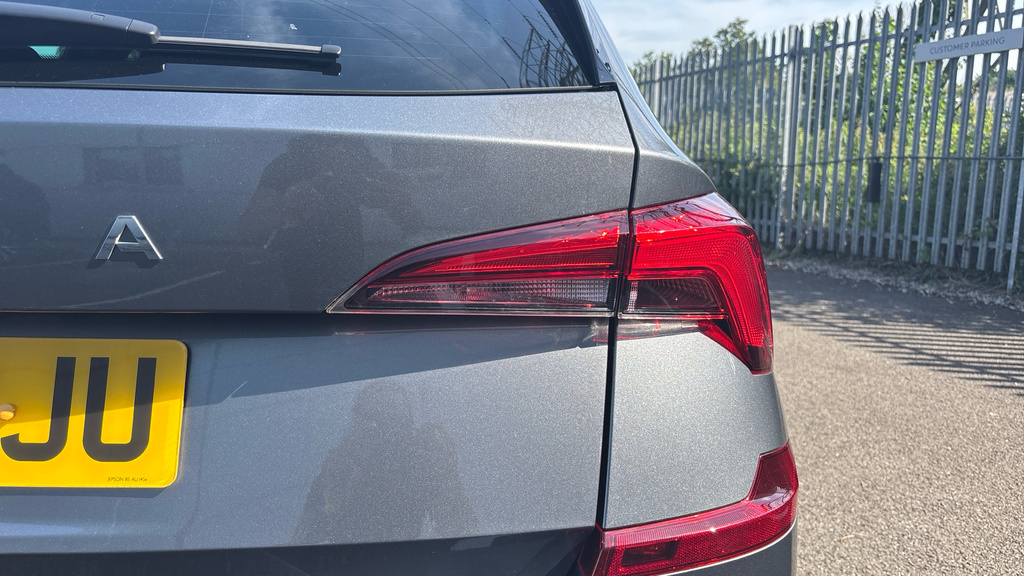 Skoda Kamiq Se Edition Black #21