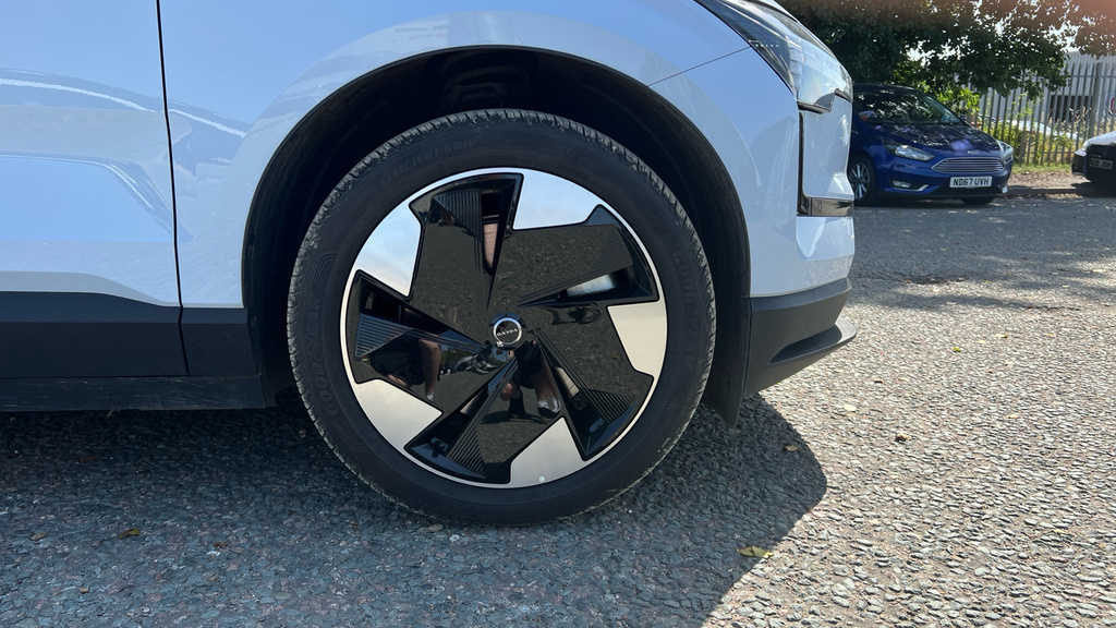 Volvo EX30 Ultra, Twin Motor Performance Panoramic Sunroof Grey #20