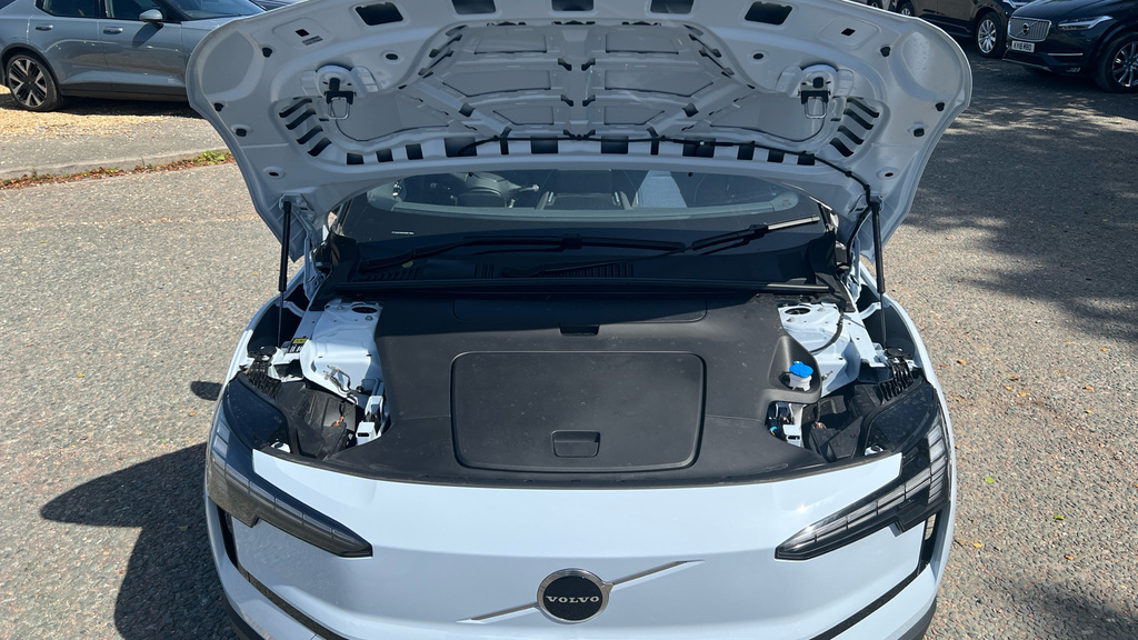 Volvo EX30 Ultra, Twin Motor Performance Panoramic Sunroof Grey #19