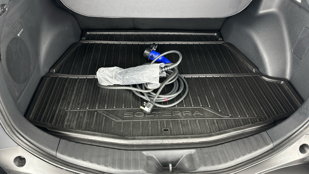 Subaru Solterra 71.4 Kwh Touring Awd Blue #21