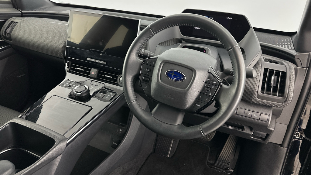 Subaru Solterra 71.4 Kwh Touring Awd Blue #8