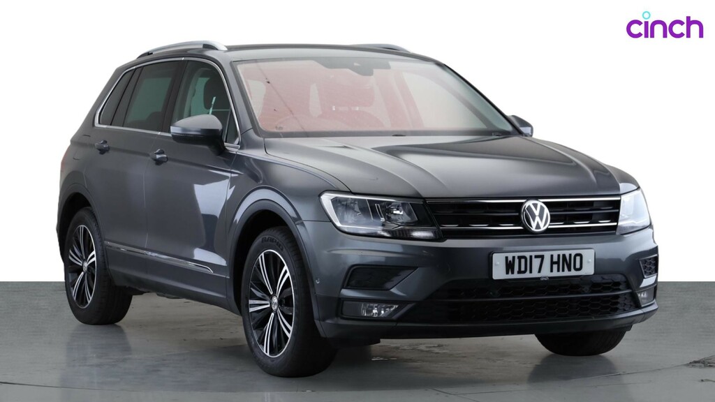 Volkswagen Tiguan Se  #1