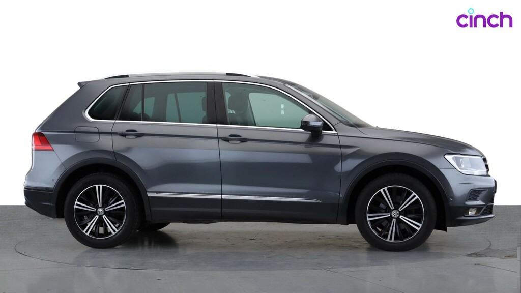 Volkswagen Tiguan Se  #2