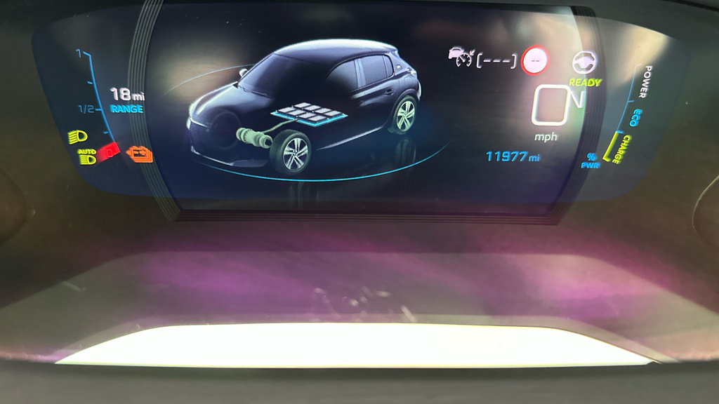 Peugeot e-208 50Kwh Allure Premium  #22