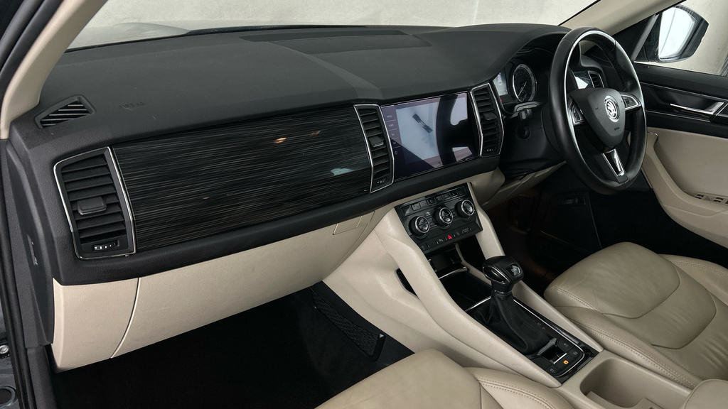 Skoda Kodiaq  Grey #12