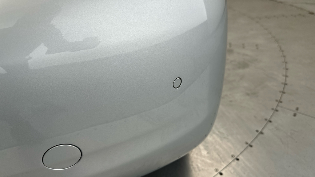 Peugeot 208 Puretech Black Edition White #3