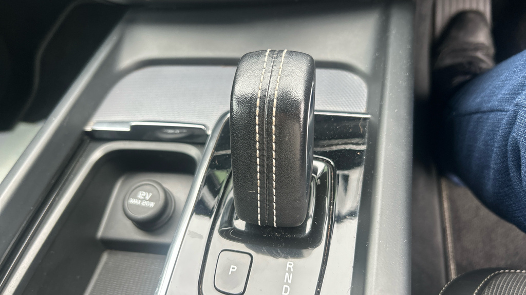 Volvo XC60 Xc60 Inscription B4 Awd Black #31