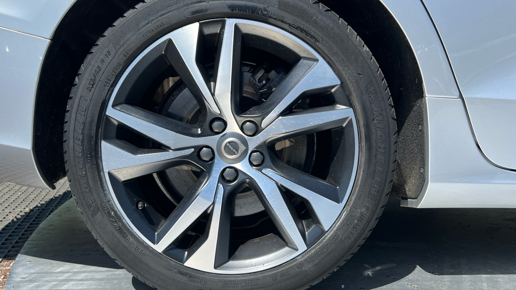 Volvo S60 Volvo S60 R-design B5 Mhev Grey #22