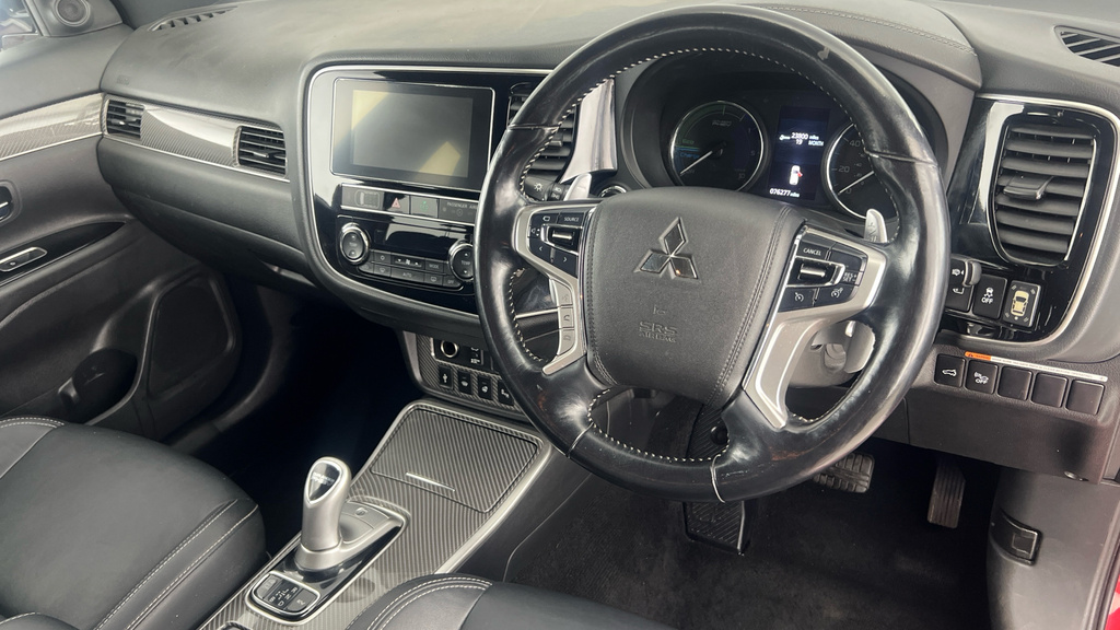 Mitsubishi Outlander 2.0 Design Cvt White #9