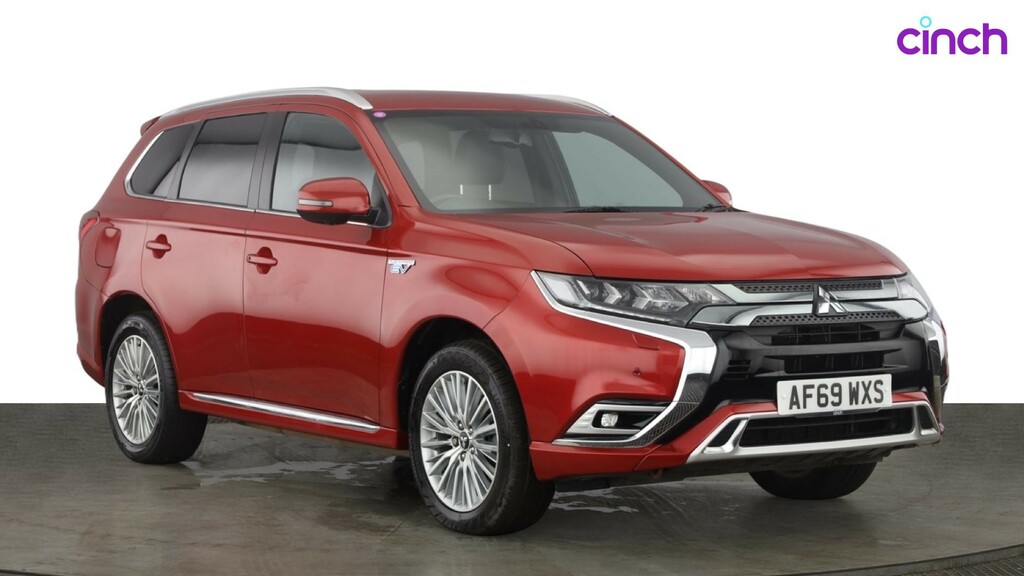 Mitsubishi Outlander 2.0 Design Cvt White #1