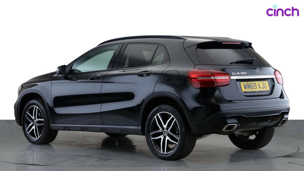 Mercedes-Benz GLA Class Gla 200 Amg Line Edition Plus  #5