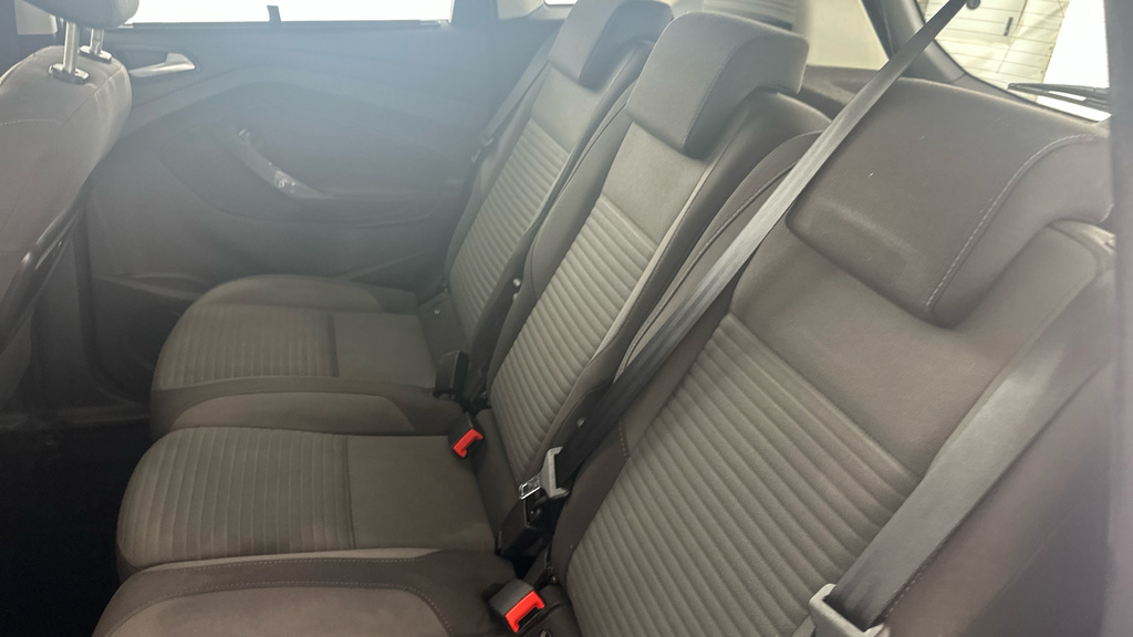 Ford C-Max 1.0T Ecoboost Titanium Mpv Euro Red #20