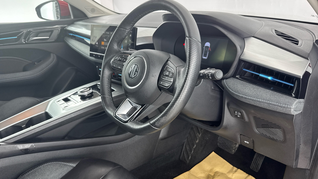 MG MG5 61.1Kwh Excite Long Range Estate Blue #9