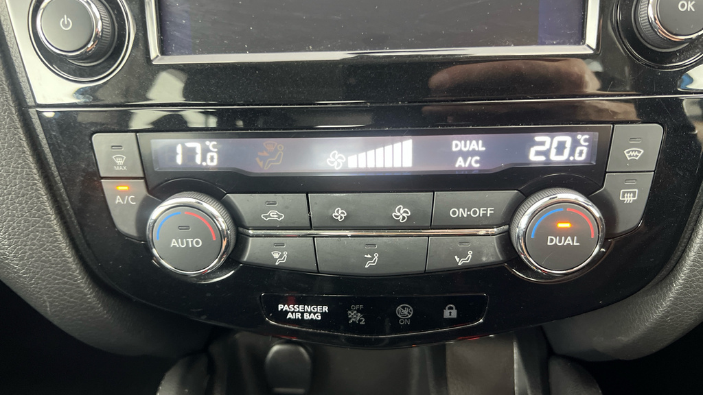 Nissan Qashqai N-connecta Grey #13