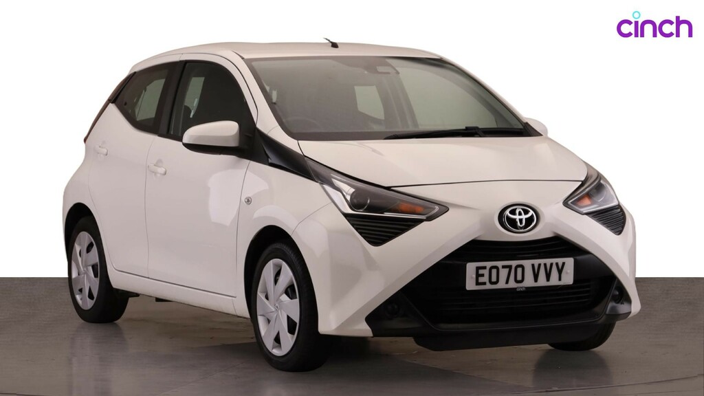 Toyota Aygo X X-trend Red #1