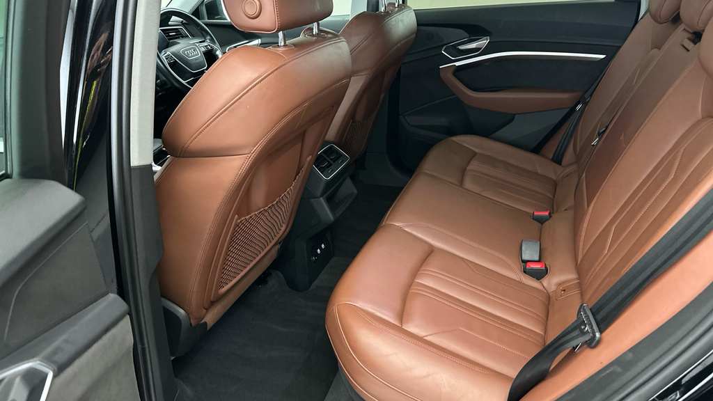 Audi E-tron Sport 50 Quattro 230,00 Kw Grey #20