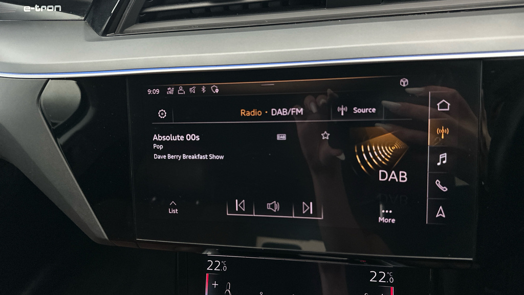 Audi E-tron Sport 50 Quattro 230,00 Kw Grey #16