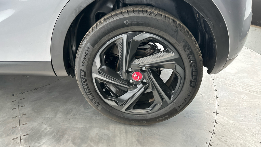 DS DS 3 Crossback 1.2 Puretech Rivoli Crossback Eat8 Euro 6 Ss Black #23