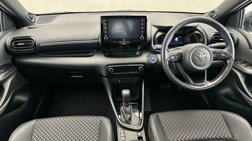 Toyota Yaris 1.5L Design Grey #14
