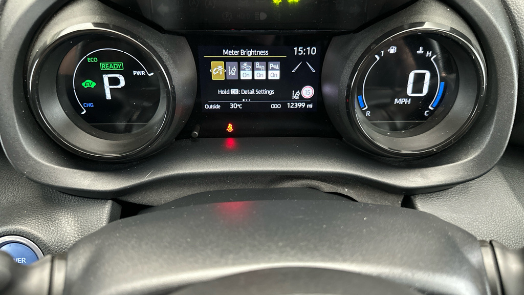 Toyota Yaris 1.5L Design Grey #19