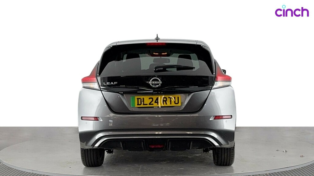 Nissan Leaf 110Kw N-connecta 39Kwh White #4