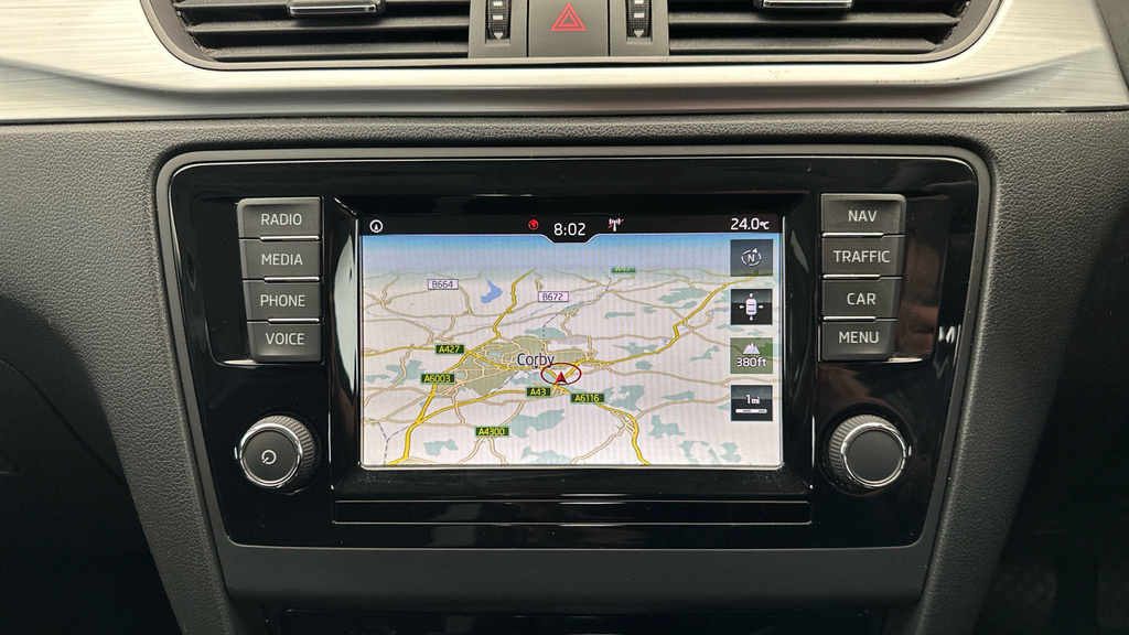 Skoda Rapid Spaceback 1.0 Tsi Se Sport Hatchback Euro White #14