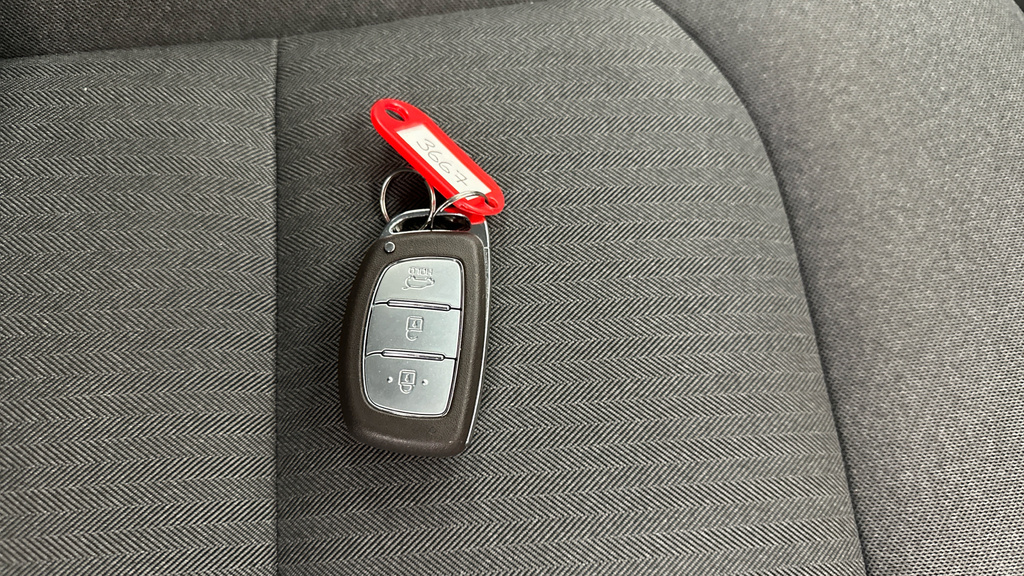 Hyundai Ioniq 1St Edition Red #29
