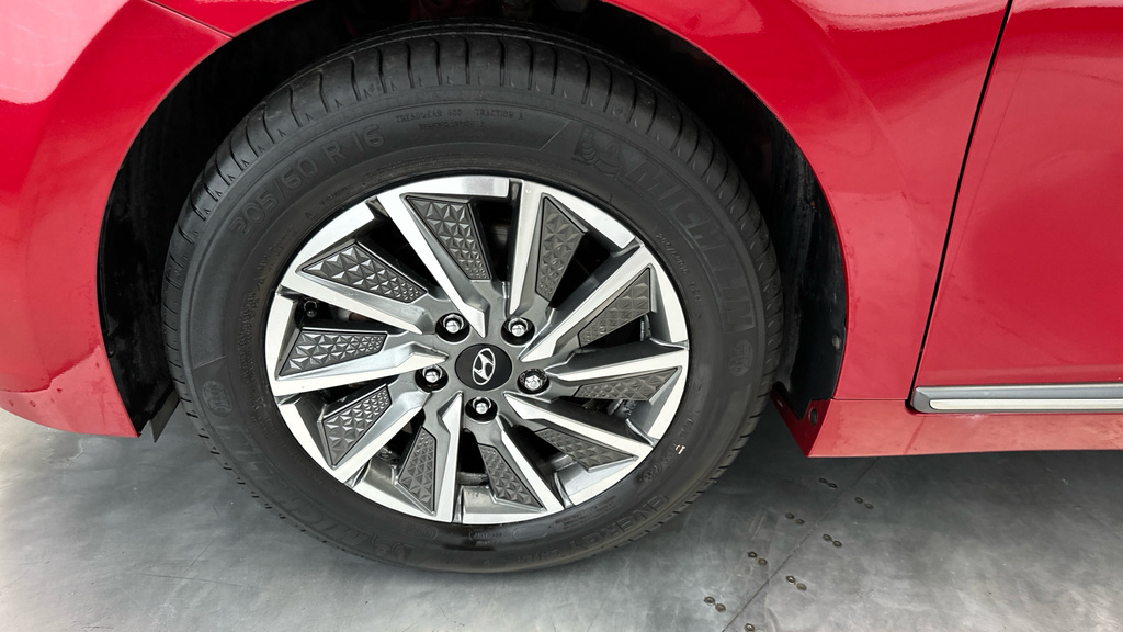 Hyundai Ioniq 1St Edition Red #24