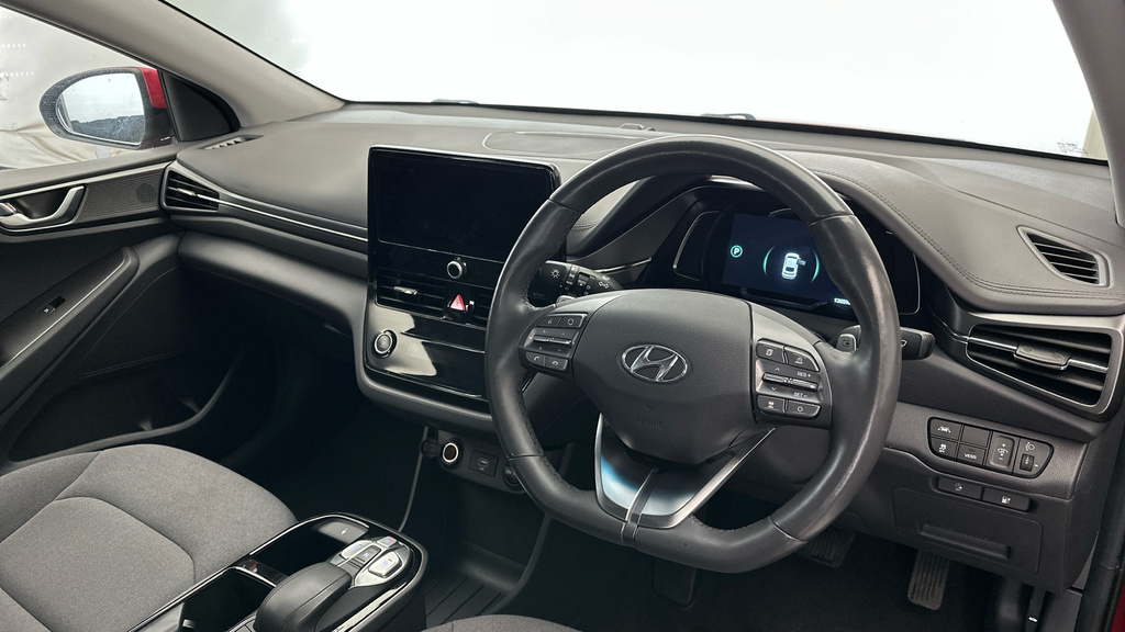 Hyundai Ioniq 1St Edition Red #10