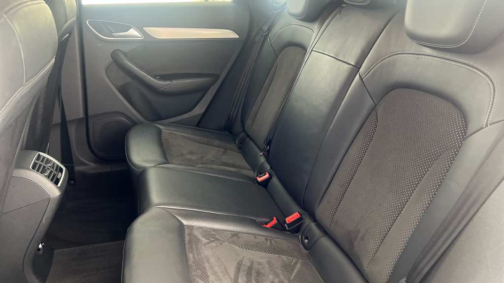 Audi Q3 2016 2.0 Tdi S Line Plus Suv S Tronic Q Black #23