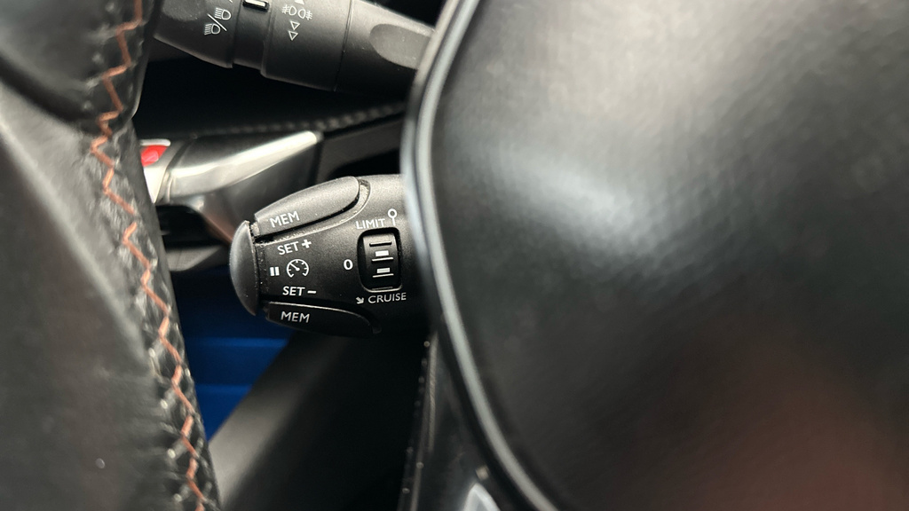 Peugeot 3008 Suv Black #14