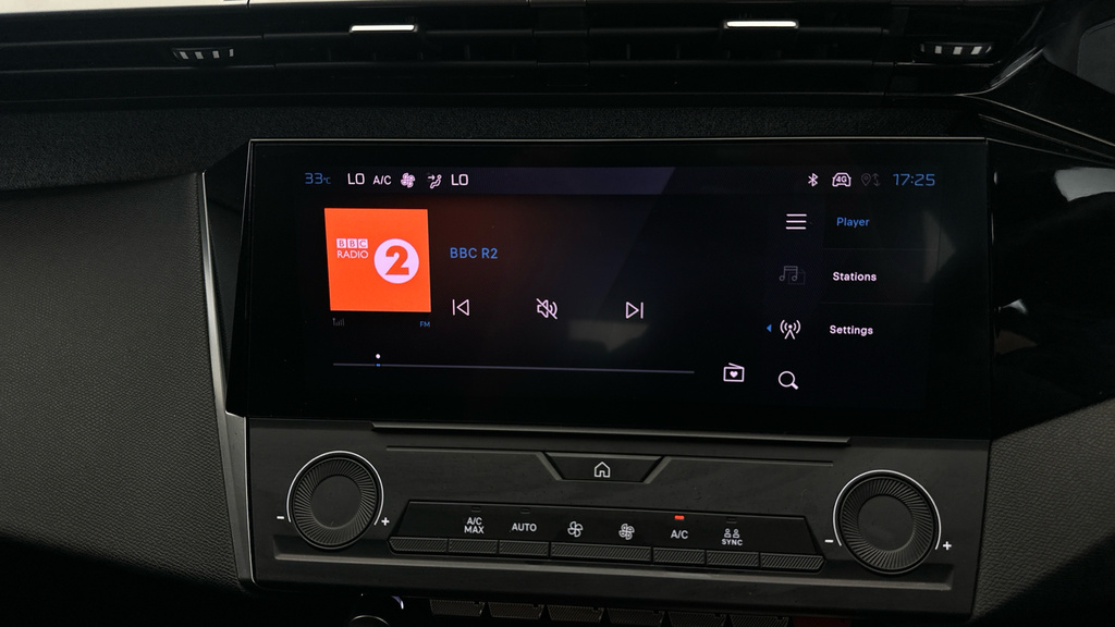 Peugeot 308 1.2 Puretech Allure Premium Hatchback E Grey #16